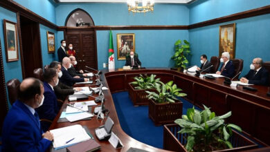 Photo de Le Président Tebboune préside une réunion sur les derniers préparatifs des JM Oran-2022