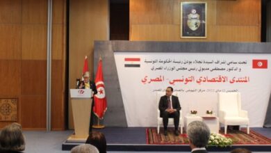 Photo de Le premier ministre égyptien appelle à mettre en place immédiatement, un mécanisme permettant l’octroi de visas aux hommes d’affaires tunisiens.
