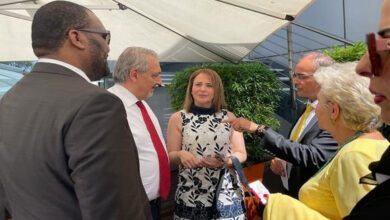 Photo de Algérie -Hamlaoui et le président du FICR évoquent le renforcement de la coopération bilatérale