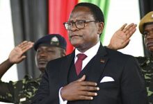 Photo de Malawi: le président Chakwera retire les pouvoirs à son vice-président