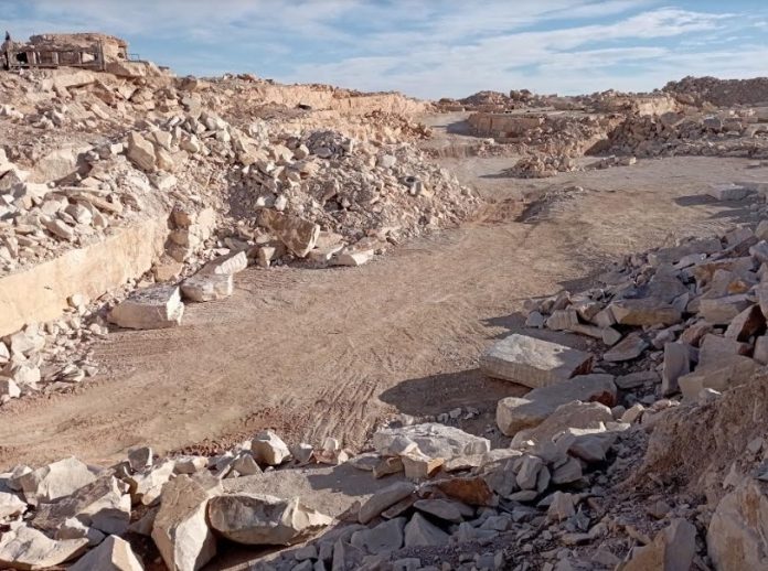 Récupération d’une carrière de pierre marbrée d’une superficie de 4,5 hectares