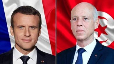 Photo de Entretien téléphonique entre les présidents Saïed et Macron