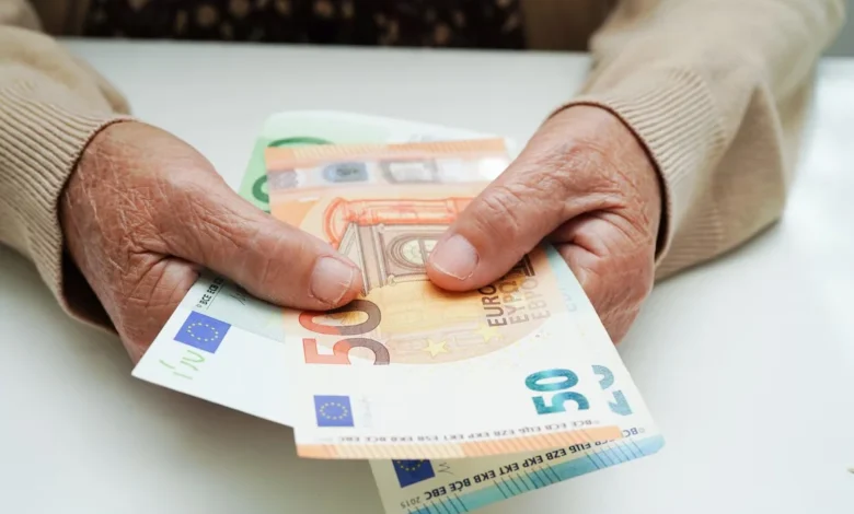 En Belgique, un couple belgo-marocain est accusé d’avoir perçu indûment une pension tout en vivant la plupart du temps au Maroc.