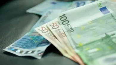 Les banques marocaines font face à un afflux record de devises étrangères, principalement des euros. Cette situation découle des transferts des Marocains résidant à l’étranger (MRE)