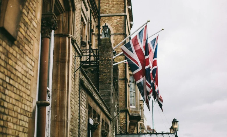 Le Royaume-Uni gèle certains visas pour 4 pays