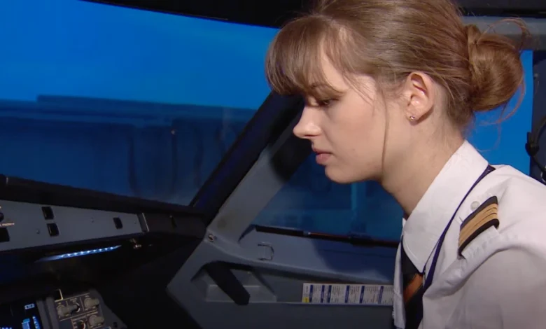 Anissa Boutaïba le parcours inspirant de la première femme pilote algérienne