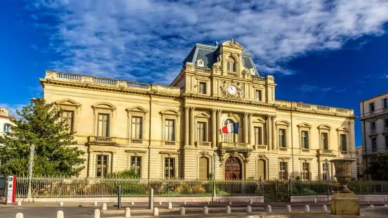 France : piégée par l'administration, une étudiante algérienne obtient gain de cause devant le tribunal