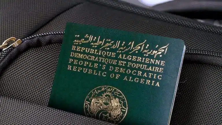 Passeport algérien expiré une avocate conseille un document consulaire pour le titre de séjour